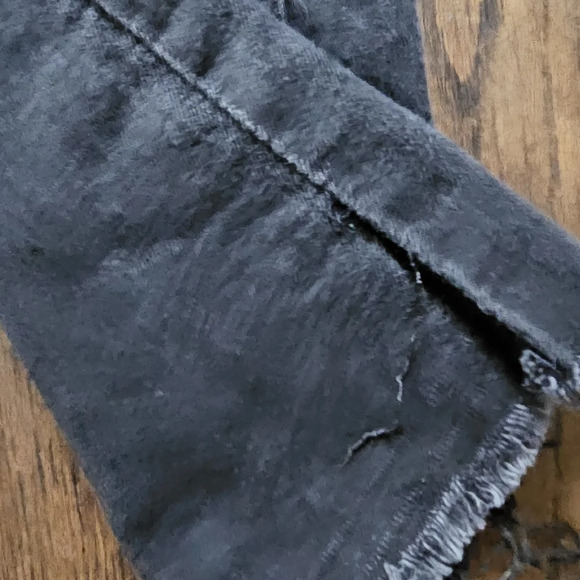 Old Navy Curvy Profile Raw Hem with Split Ankle Black Jeans Size Women's 16 Long - Picture 9 of 13